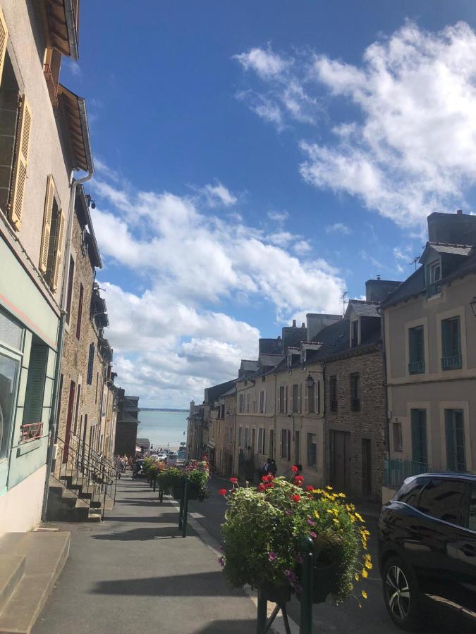Appartement Rue Nationale - Port De La Houle Cancale Luaran gambar